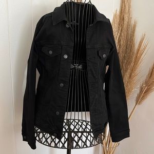 Men’s Hollister black Epic flex denim jacket.